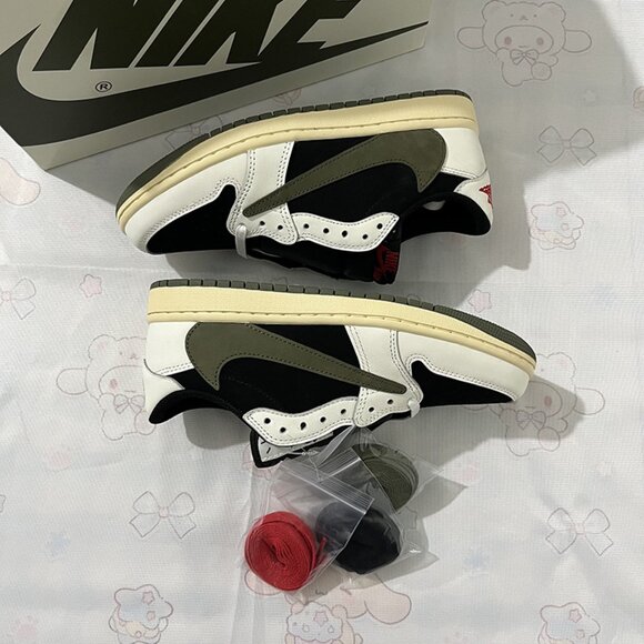 Travis Scott X Air Jordan 1 Og Sp Low Black Olive - Picture 1 of 6